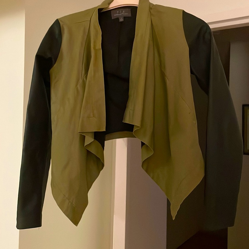 Green and black cropped jacket